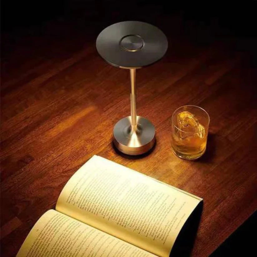 AMBIENT™ METALLIC CORDLESS TABLE LAMP